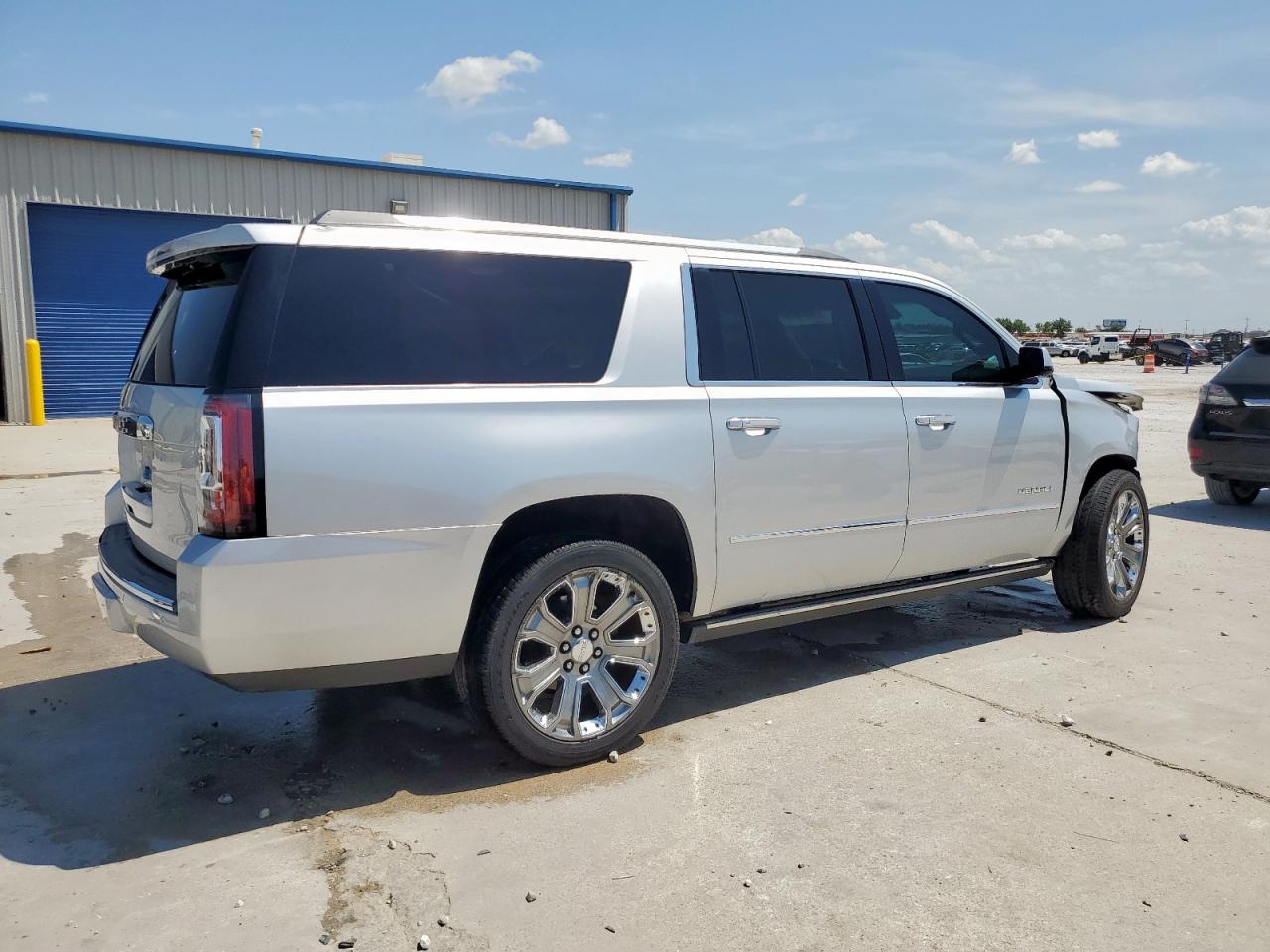 GMC YUKON DENALI