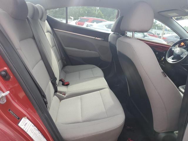 2019 HYUNDAI ELANTRA SE 5NPD84LF0KH424379