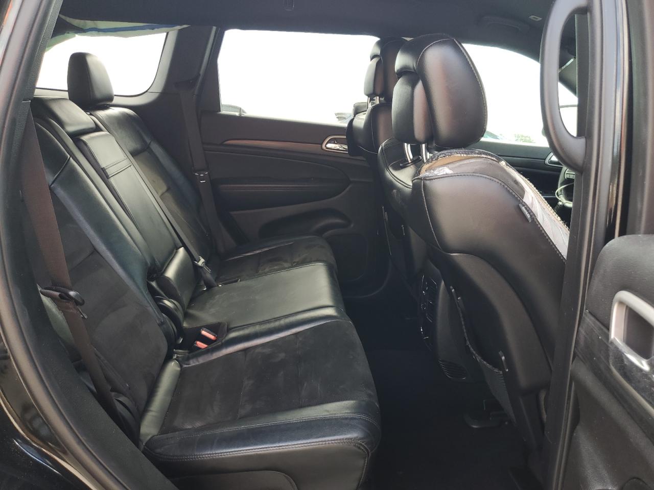 JEEP GRAND CHEROKEE LAREDO