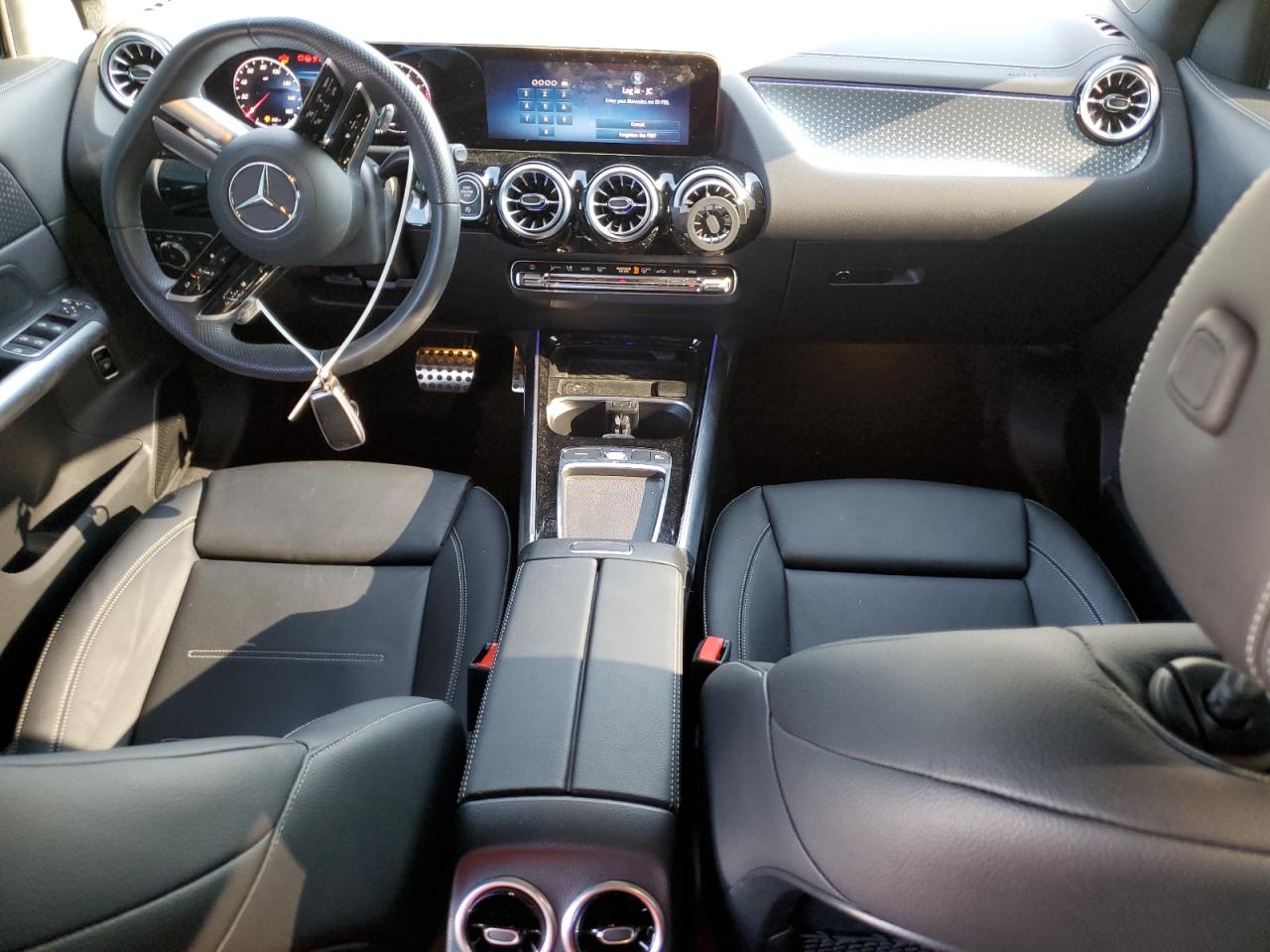 MERCEDES-BENZ GLA-CLASS 250