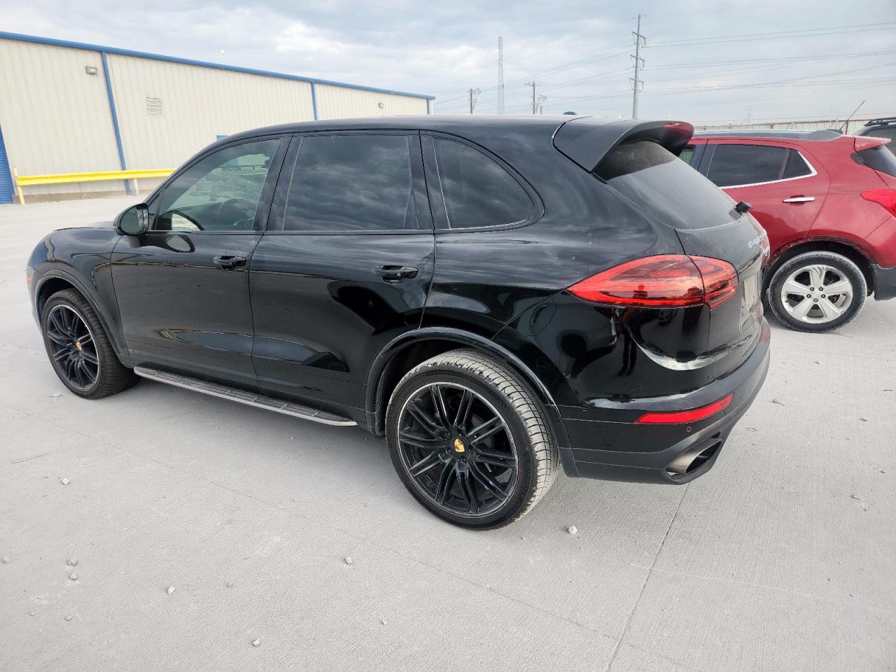 PORSCHE CAYENNE