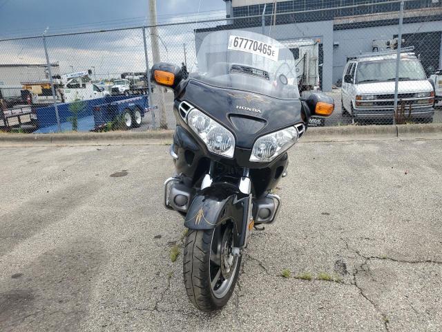 2004 HONDA GL1800 1HFSC47044A301020