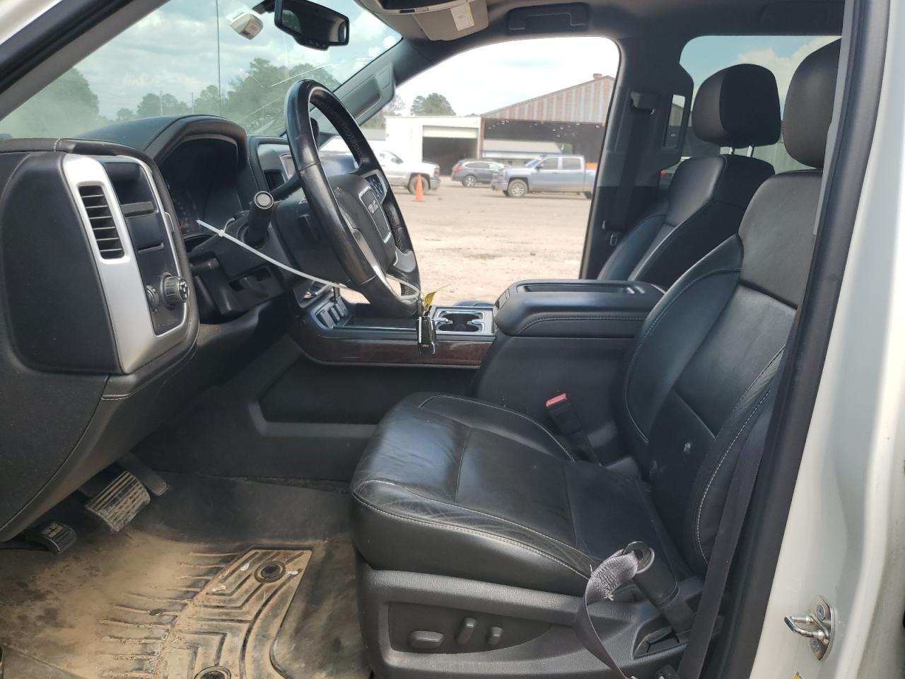 GMC SIERRA C1500 SLT