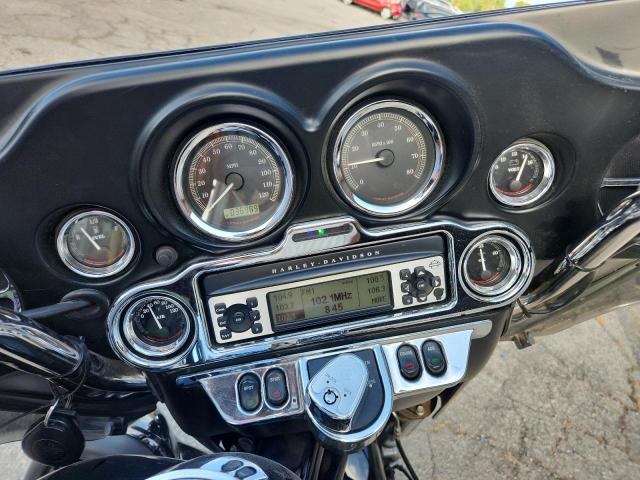 2009 HARLEY-DAVIDSON FLHTCU 1HD1FC4179Y674960