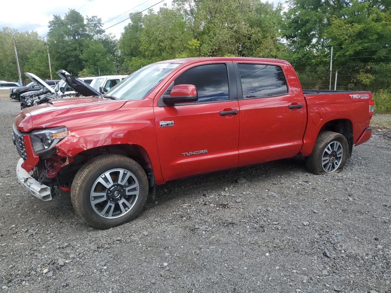 TOYOTA TUNDRA CREWMAX SR5