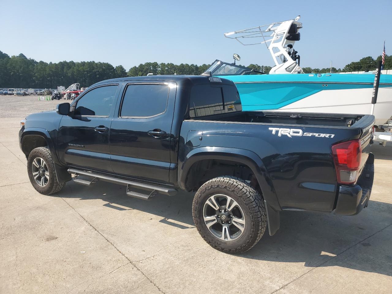 TOYOTA TACOMA DOUBLE CAB