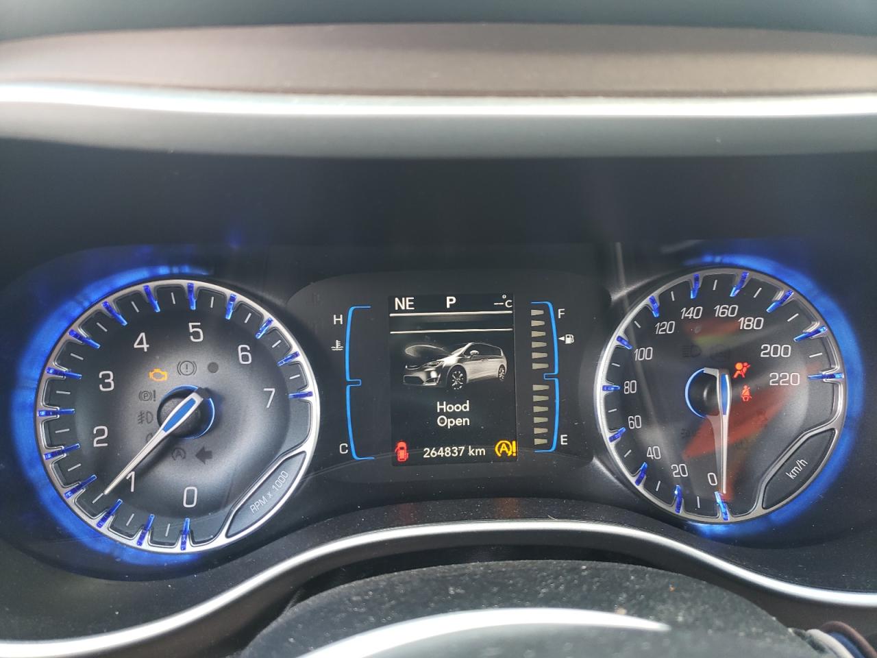 CHRYSLER PACIFICA LX