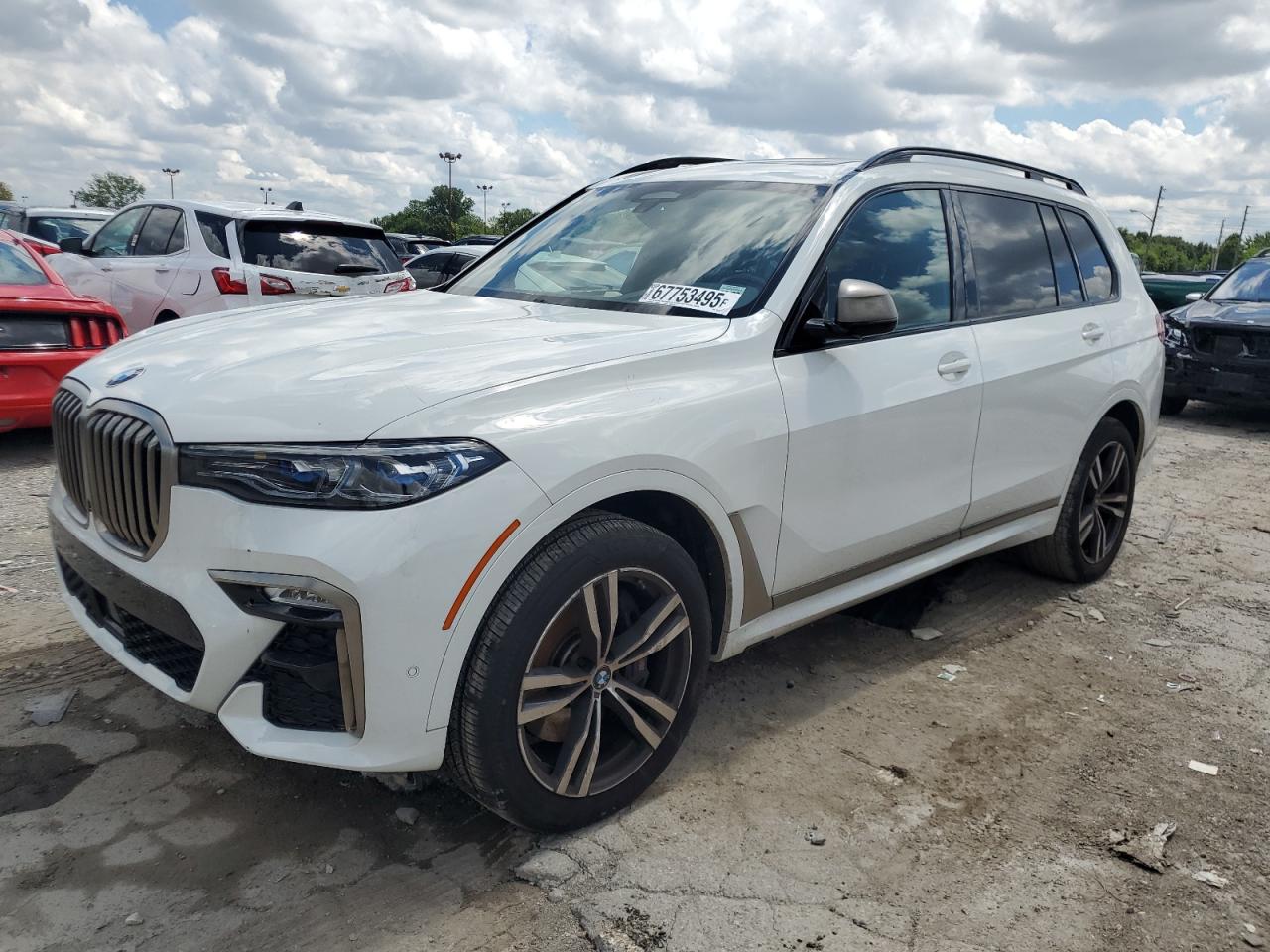 BMW X7 M50I
