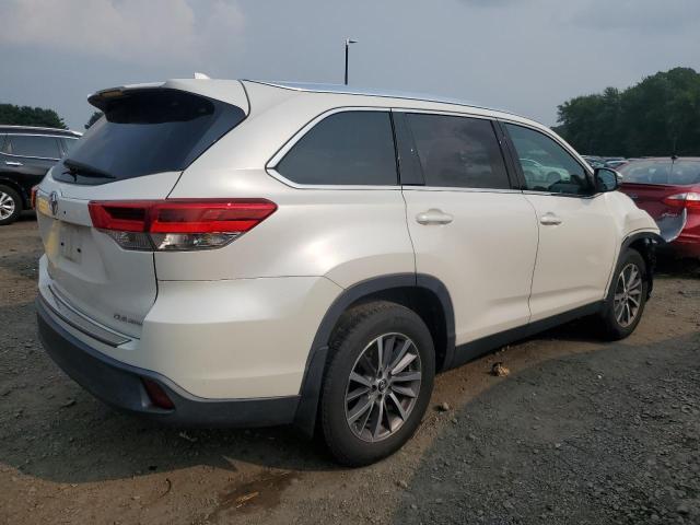 2019 TOYOTA HIGHLANDER 5TDJZRFHXKS590073