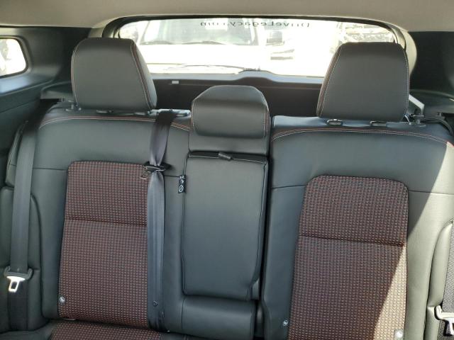 2025 NISSAN KICKS SR 3N8AP6DB4SL340194