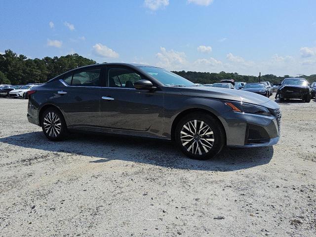 2025 NISSAN ALTIMA SV 1N4BL4DV3SN403933