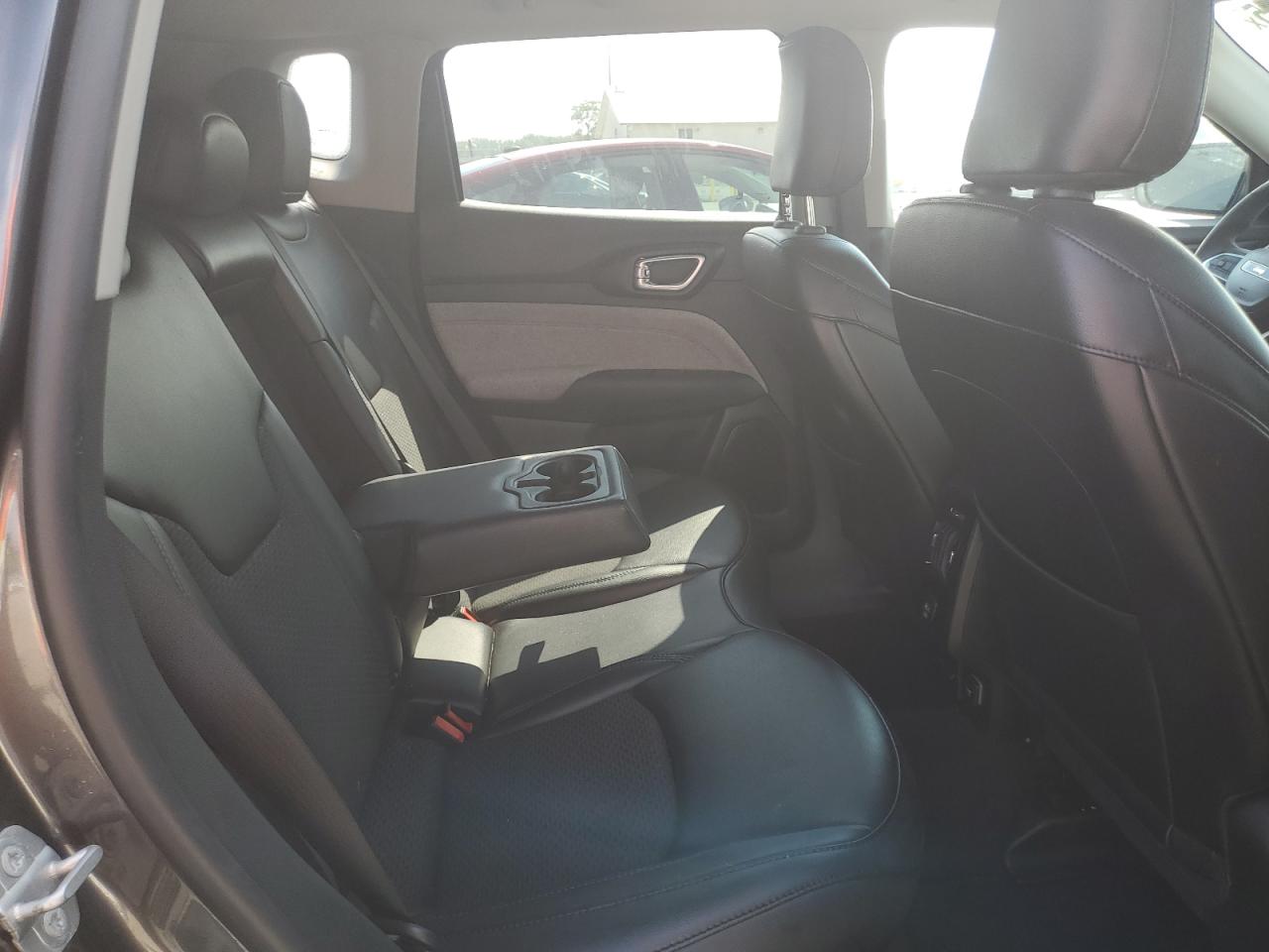 JEEP COMPASS LATITUDE