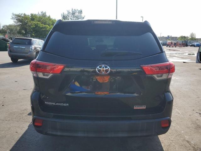 2017 TOYOTA HIGHLANDER LE 5TDZARFH1HS026749
