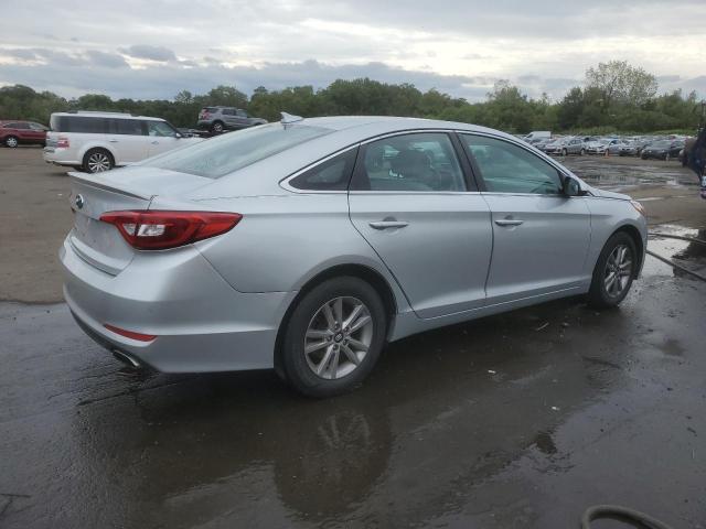 2015 HYUNDAI SONATA SE - 5NPE24AF9FH182660