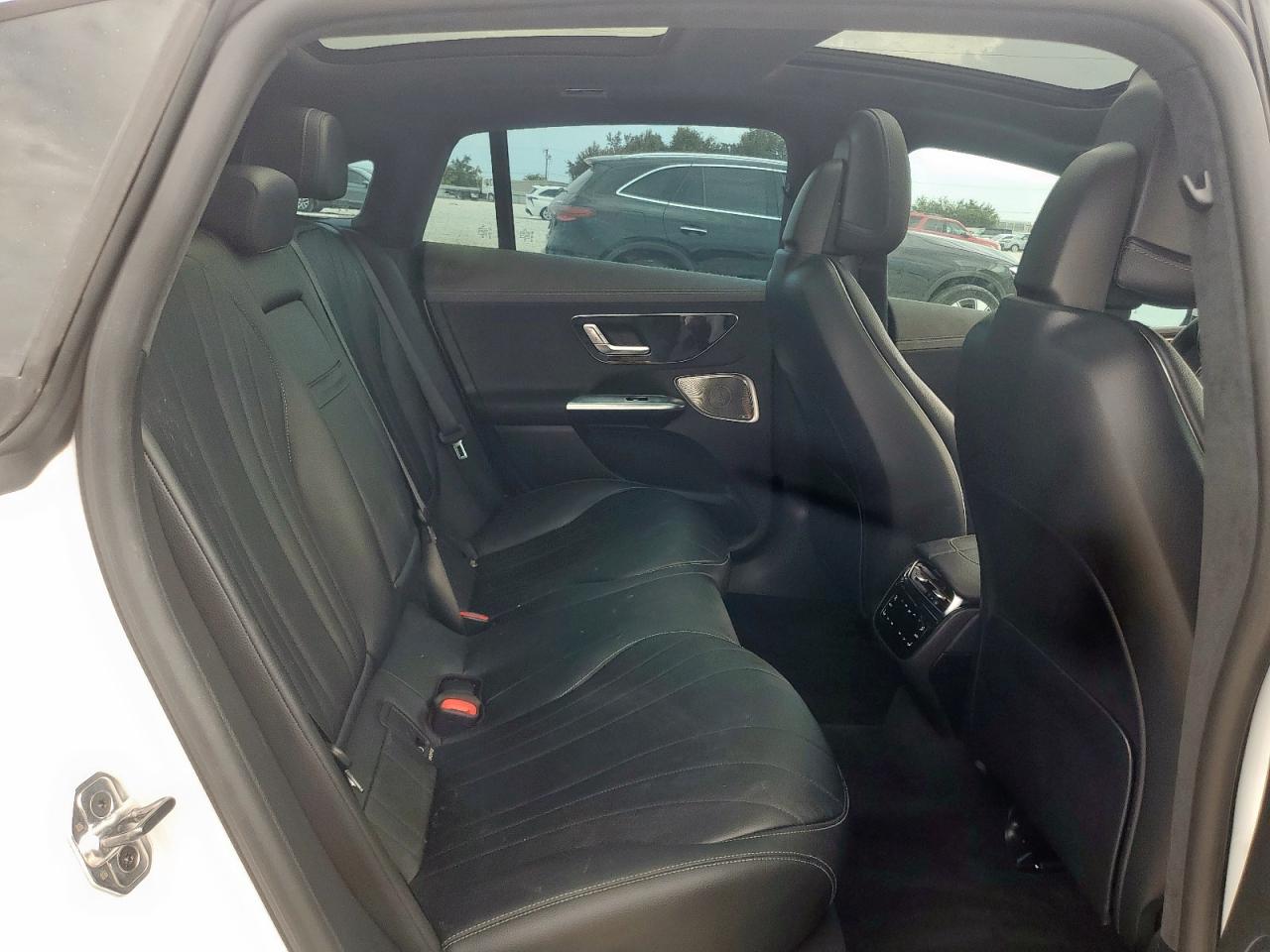 MERCEDES-BENZ EQE 500 4MATIC