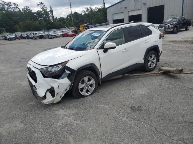 2019 TOYOTA RAV4 XLE - JTMW1RFVXKJ003516