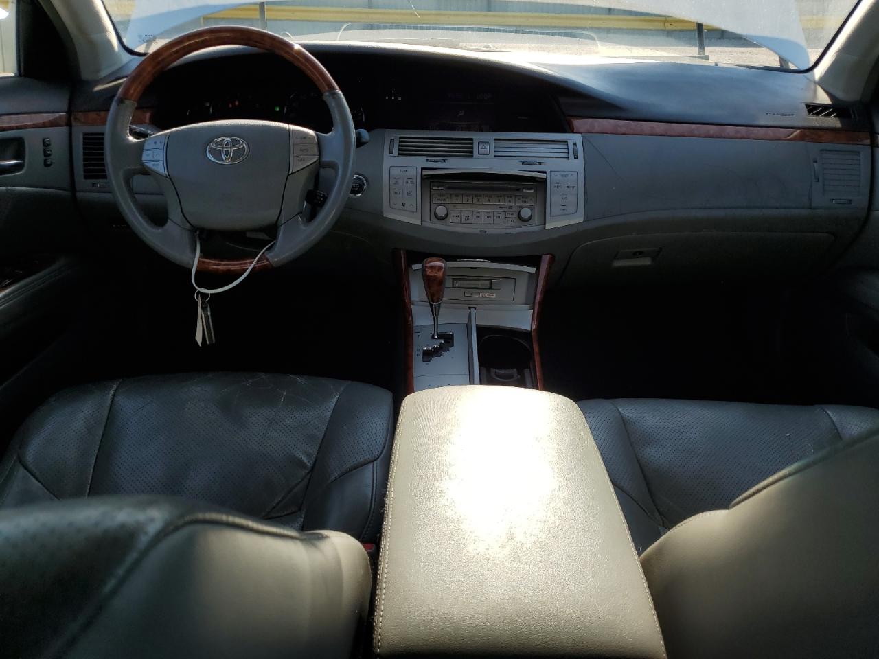 Lot #3283337944 2006 TOYOTA AVALON XL