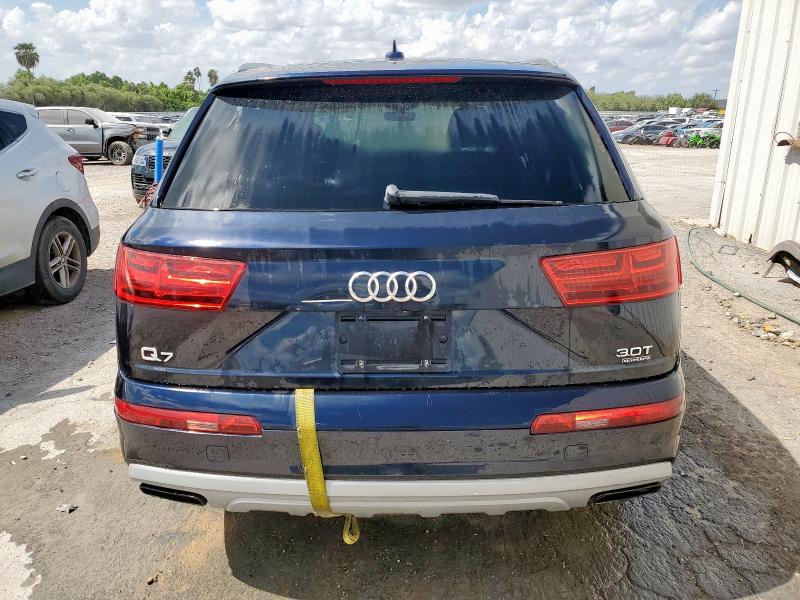 2017 AUDI Q7 PREMIUM WA1LAAF78HD022394