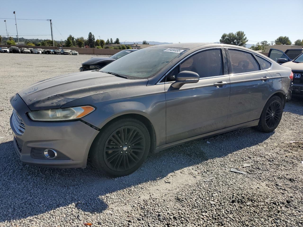 FORD FUSION SE