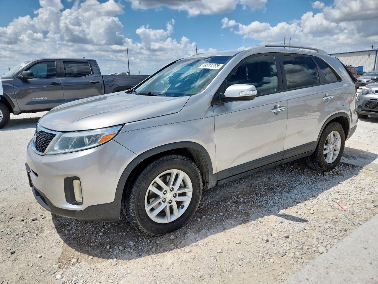 KIA SORENTO LX