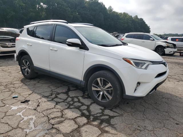2016 TOYOTA RAV4 XLE - JTMWFREV3GJ069917