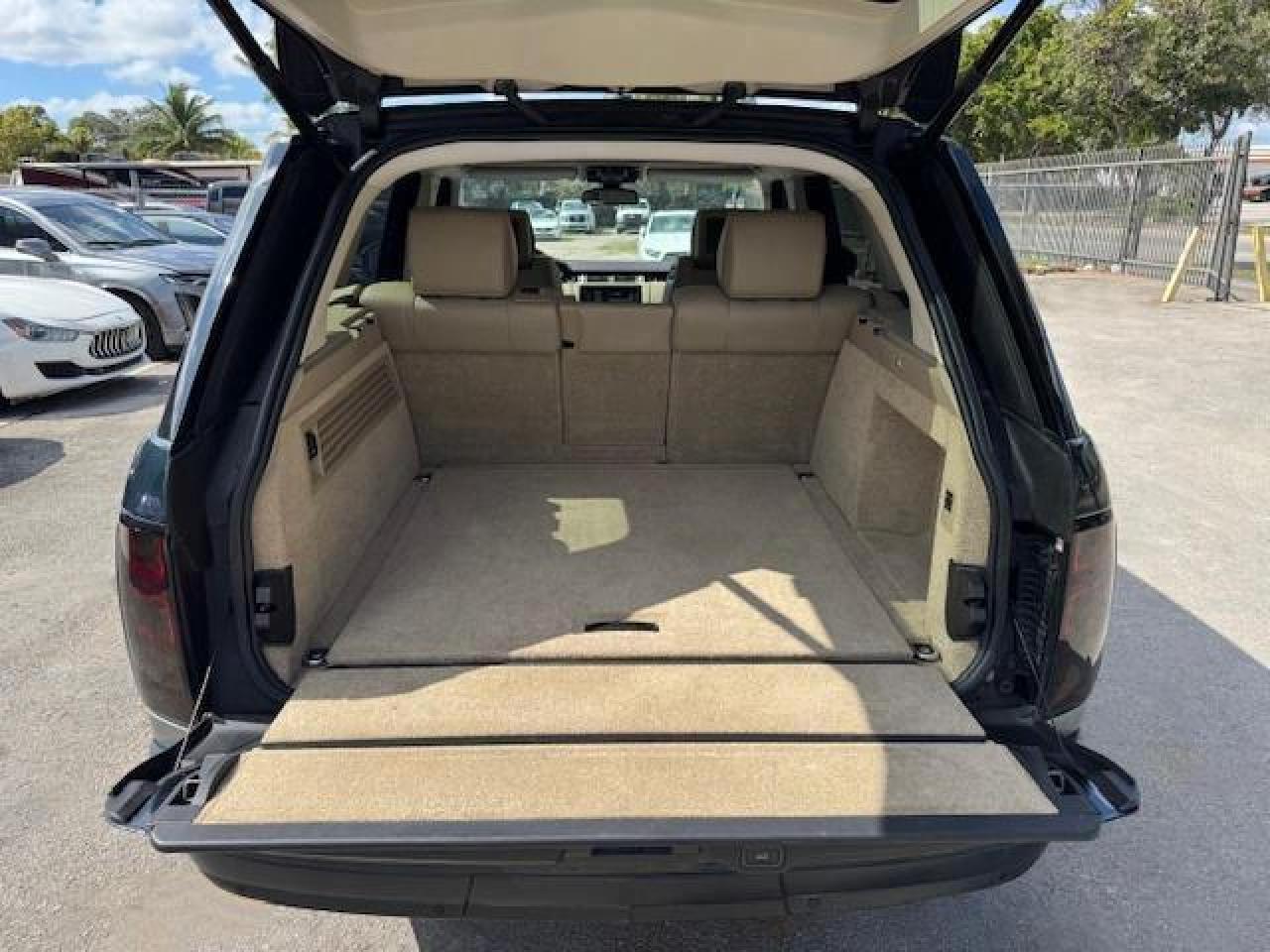 LAND ROVER RANGE ROVER SUPERCHARGED