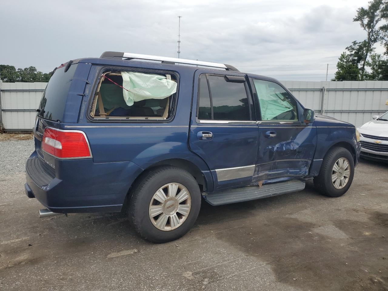 Lot #3312605174 2008 LINCOLN NAVIGATOR