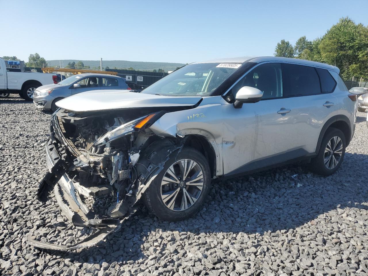 NISSAN ROGUE SV
