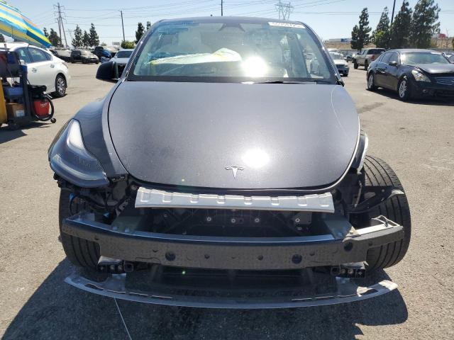 2024 TESLA MODEL Y 7SAYGAEE4RF010802