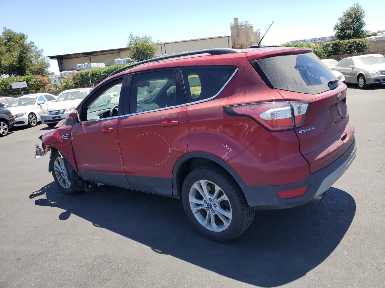 FORD ESCAPE SE