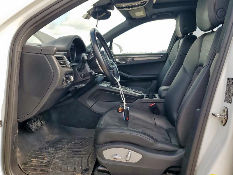 2018 PORSCHE MACAN WP1AA2A57JLB20626