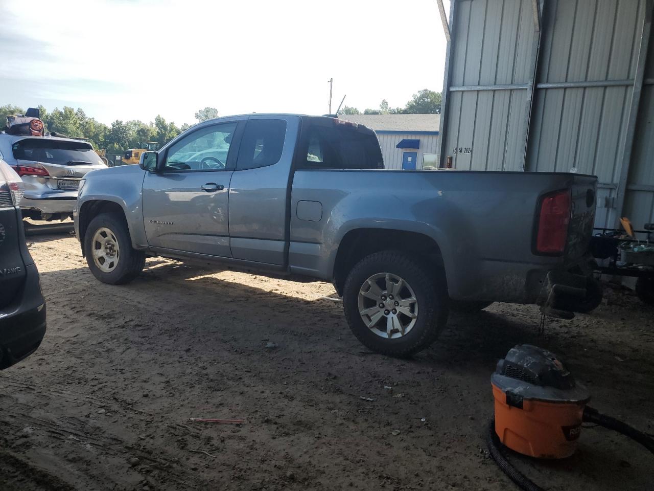 CHEVROLET COLORADO LT