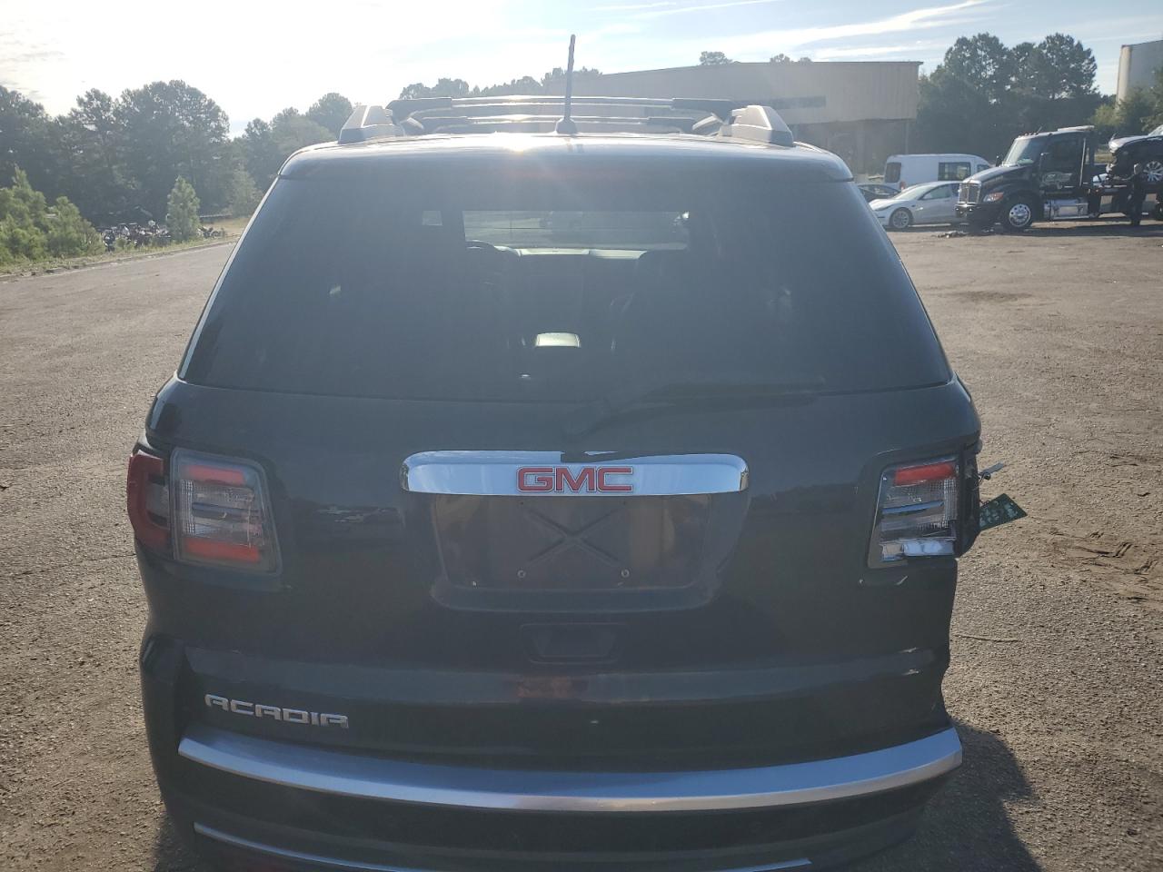 GMC ACADIA SLT-1