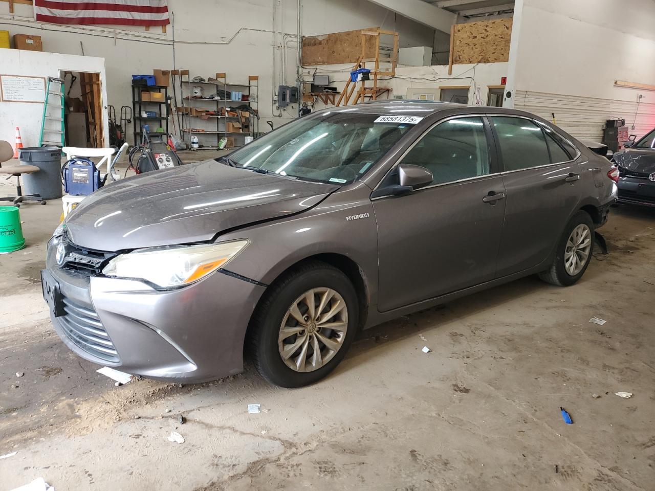 TOYOTA CAMRY HYBRID