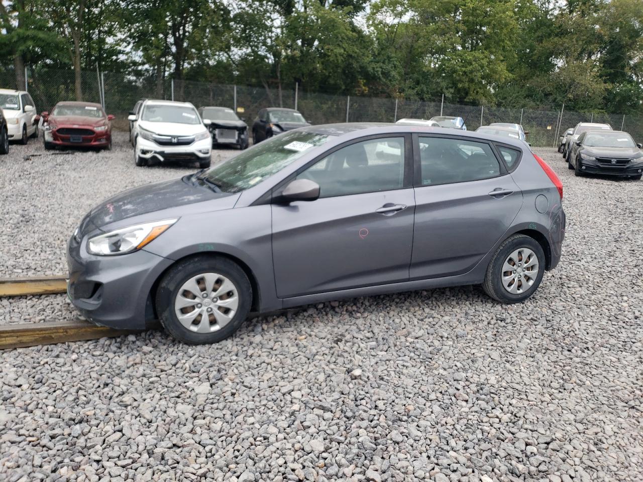 Lot #3261266931 2017 HYUNDAI ACCENT SE