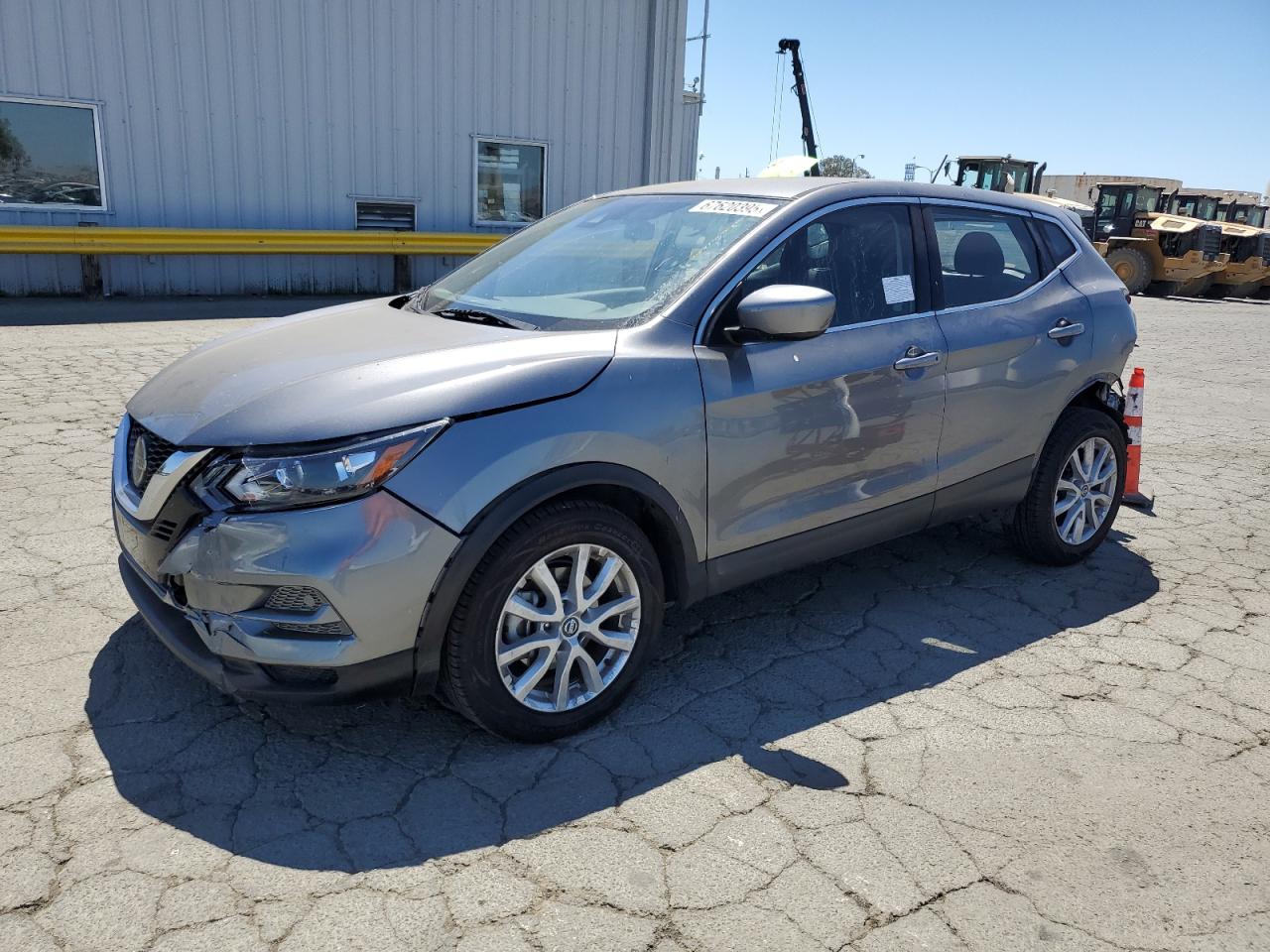 NISSAN ROGUE SPORT S