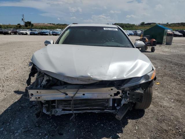 2018 TOYOTA CAMRY HYBR 4T1B21HK6JU004154