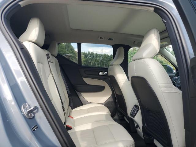 2022 VOLVO XC40 T5 MO YV4162UK4N2747071