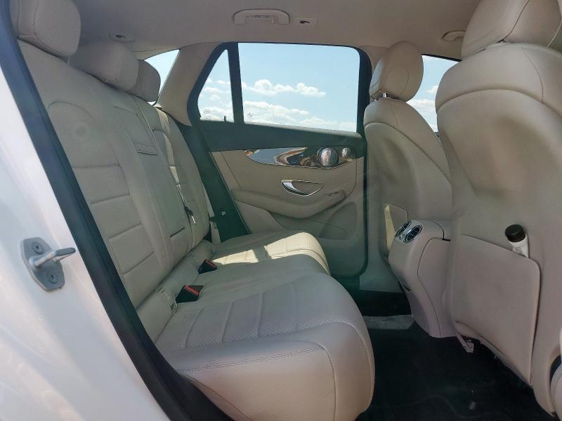 2016 MERCEDES-BENZ GLC 300 WDC0G4JB2GF016267