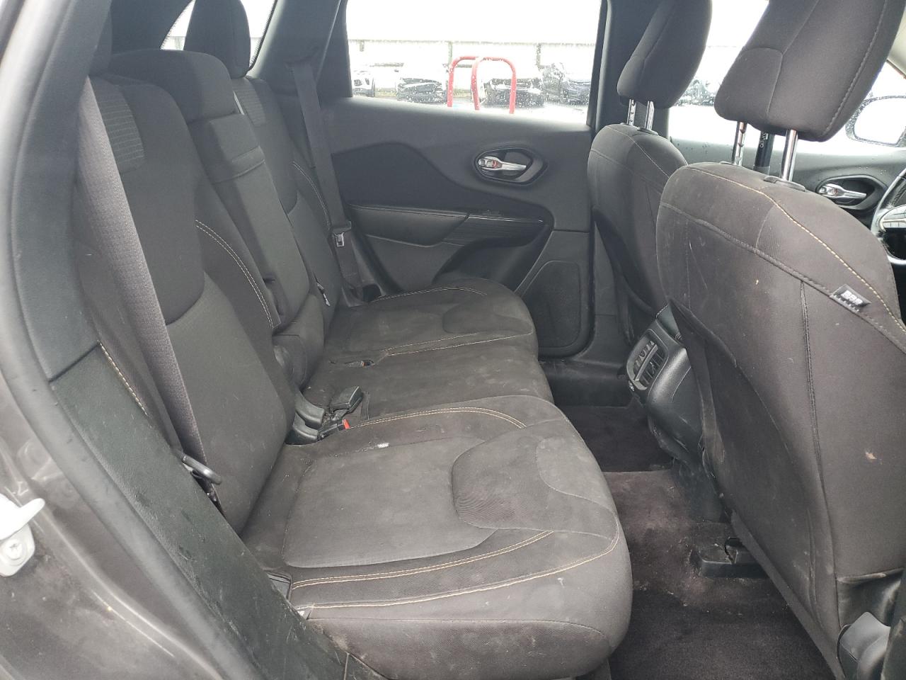 JEEP GRAND CHEROKEE LATITUDE