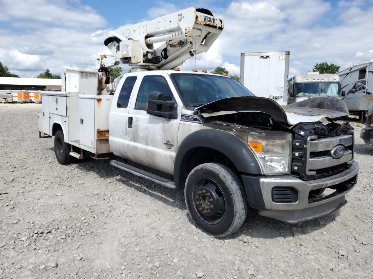 FORD F-550 SUPER DUTY