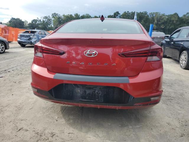 2019 HYUNDAI ELANTRA SE 5NPD84LF0KH424379