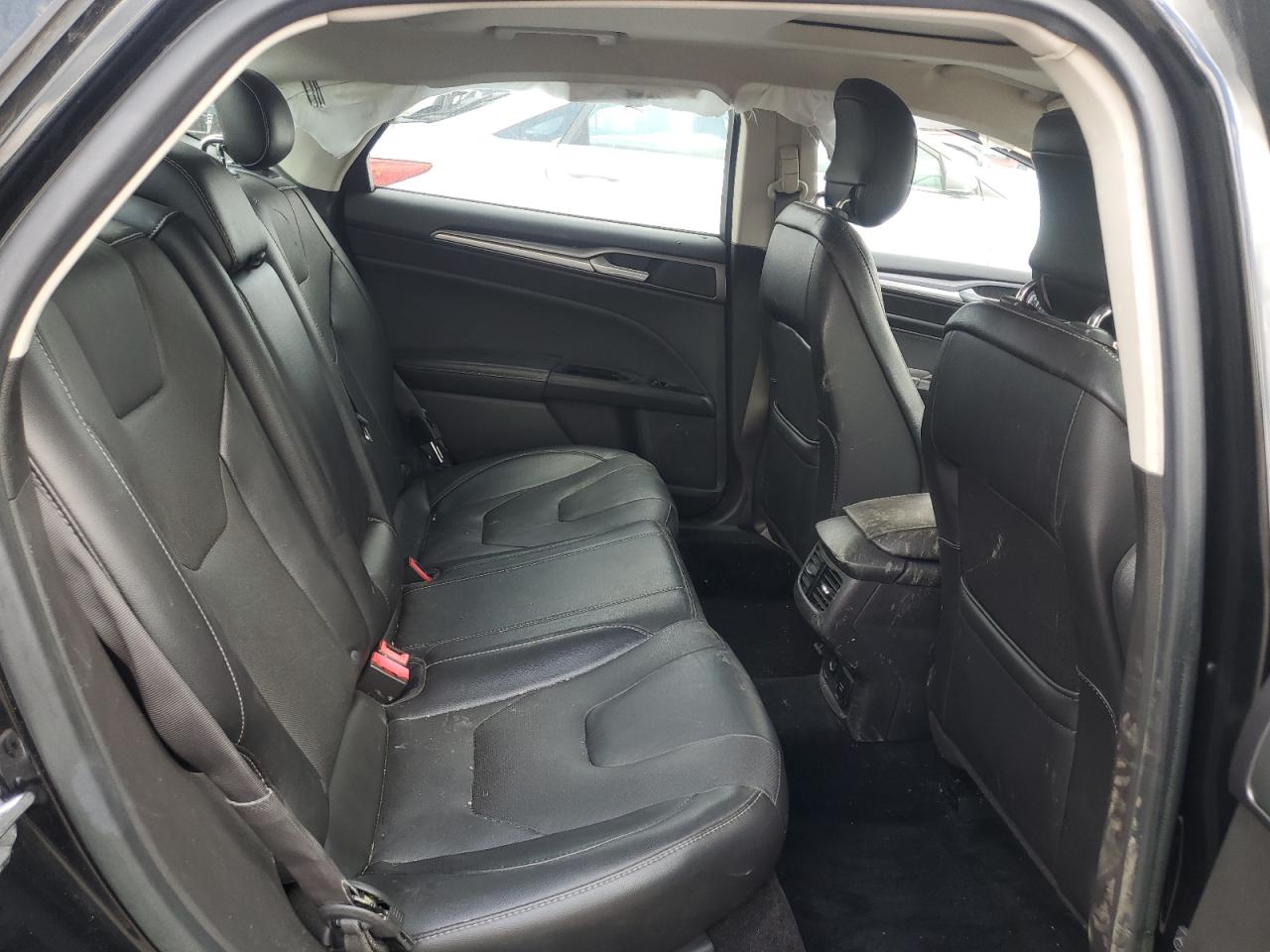 FORD FUSION TITANIUM HEV