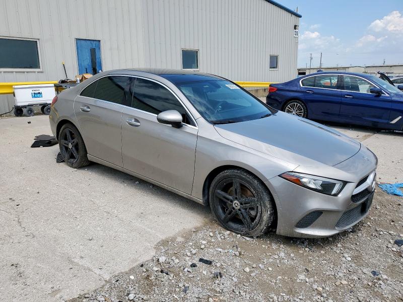 2020 MERCEDES-BENZ A 220 W1K3G4EB8LJ219089