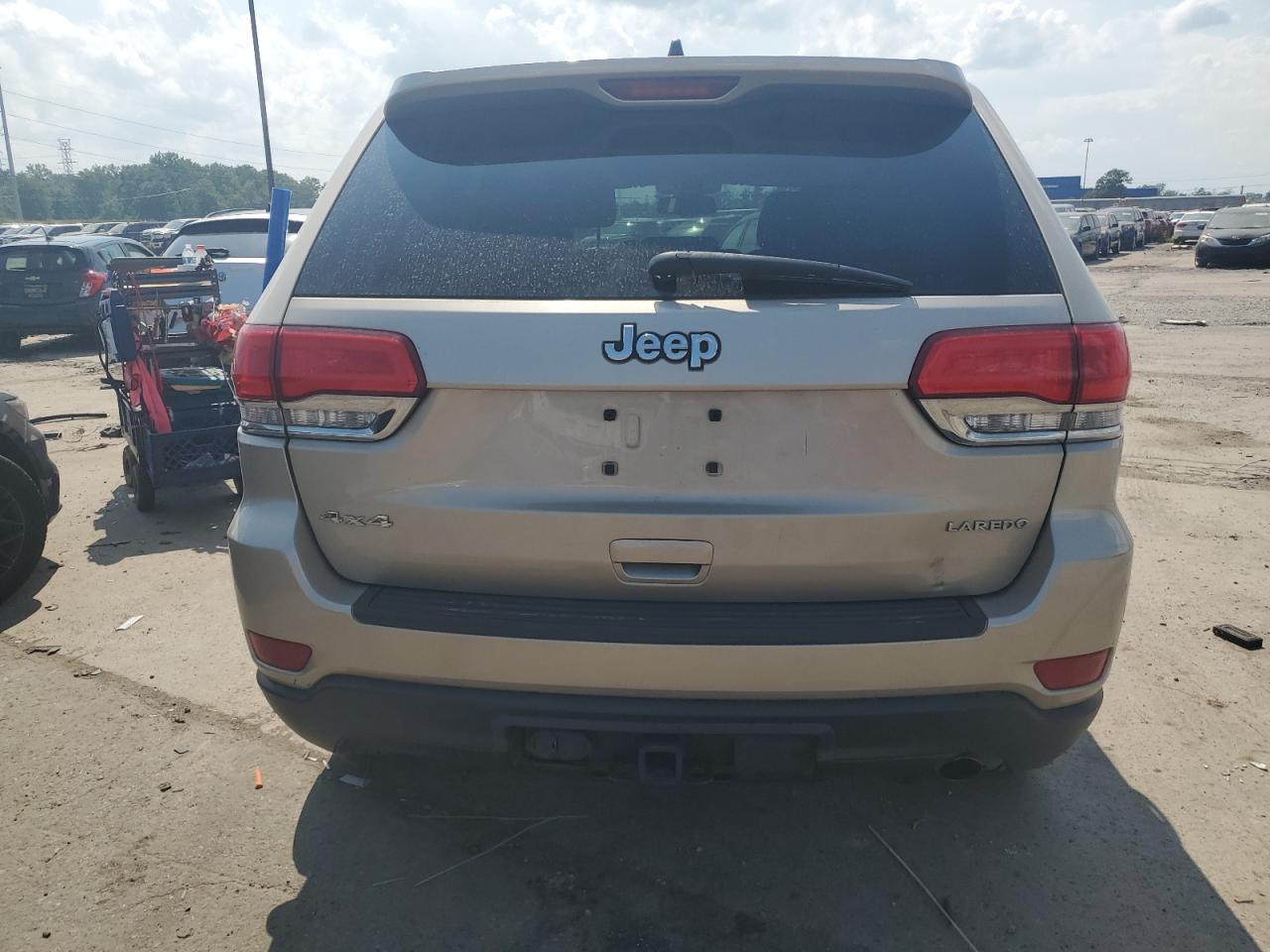JEEP GRAND CHEROKEE LAREDO