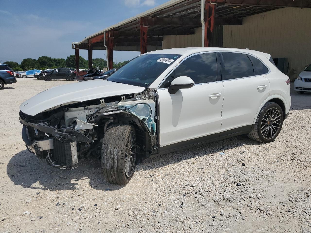 PORSCHE CAYENNE