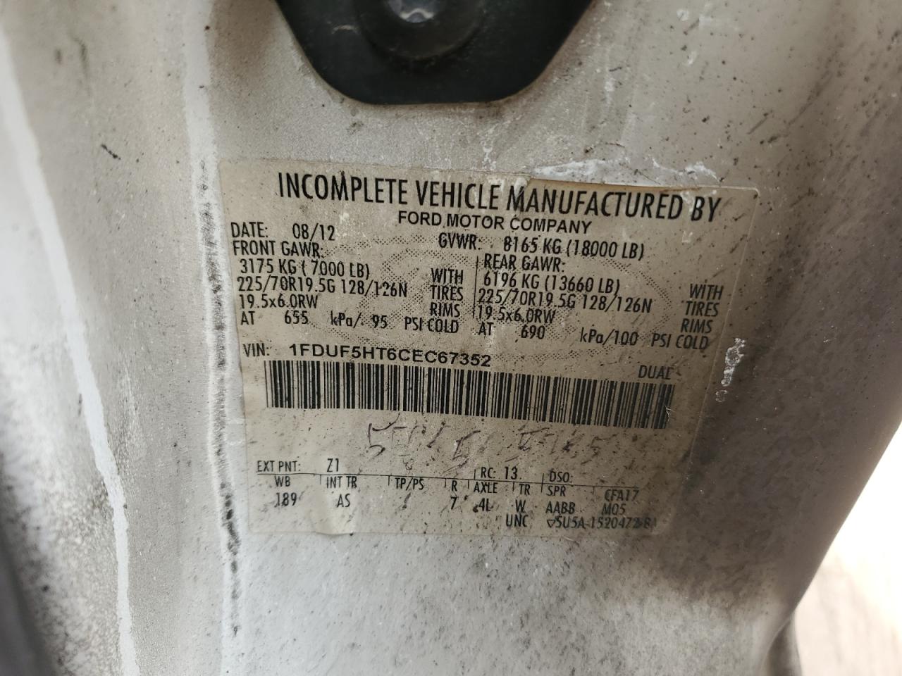 FORD F-550 SUPER DUTY