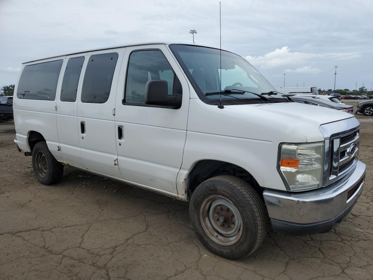 FORD ECONOLINE E350 SUPER DUTY WAGON