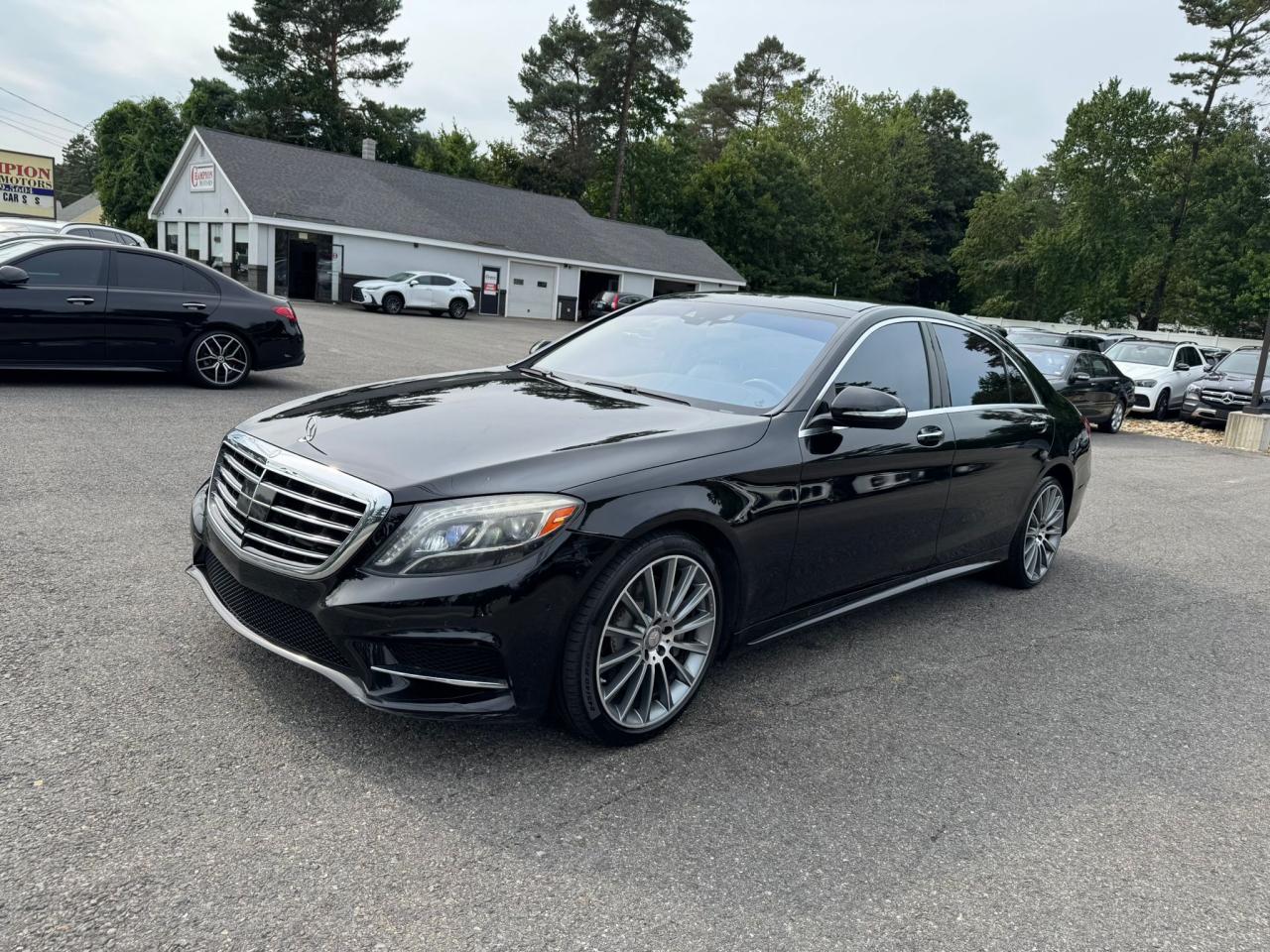 MERCEDES-BENZ S-CLASS 550