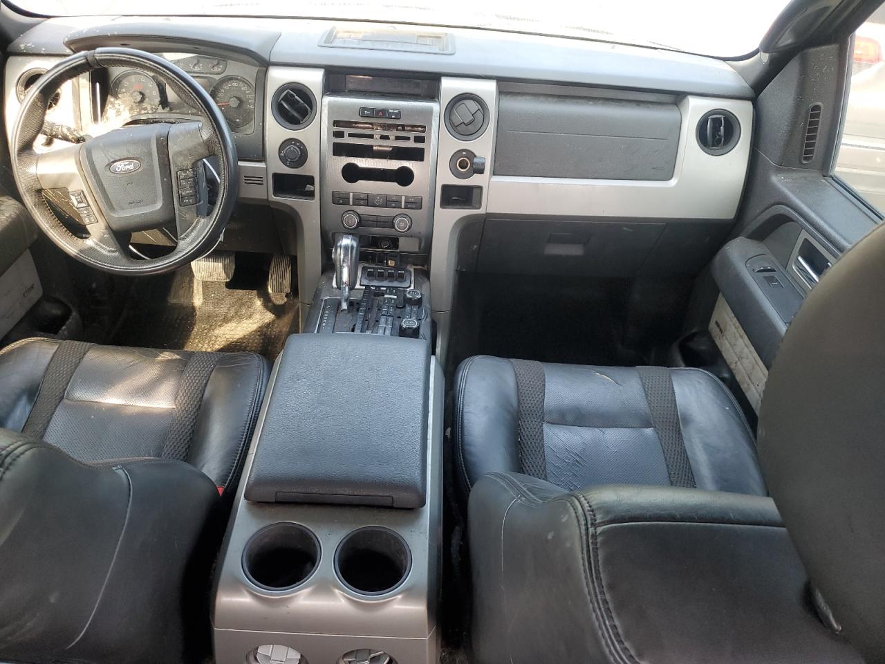 FORD F-150 SVT RAPTOR